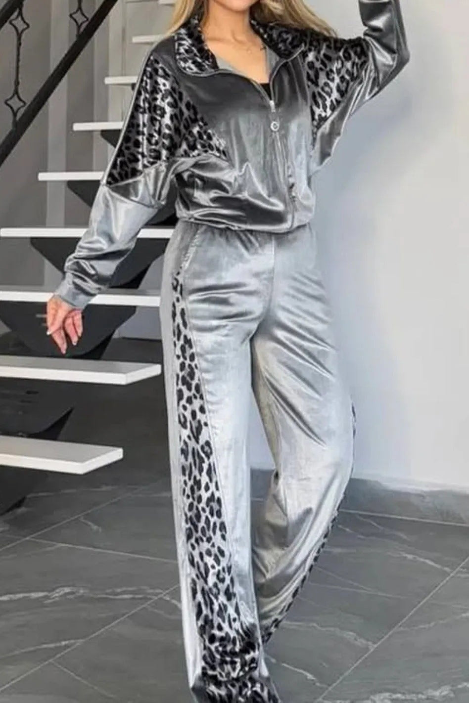 Women's Leopard Velvet Casual Fashion Sports Set